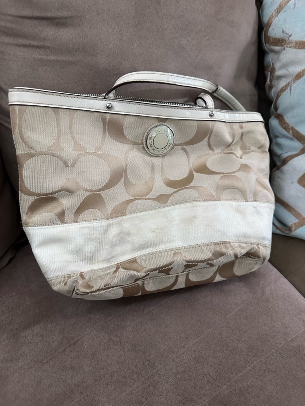 Authentic COACH stripe tote/light khaki & white.